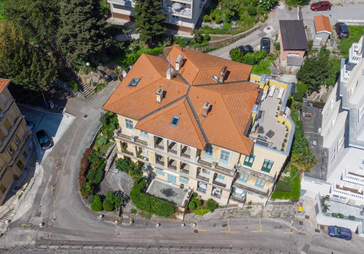 Penthouse At Villa Mascagni Опатия Экстерьер фото